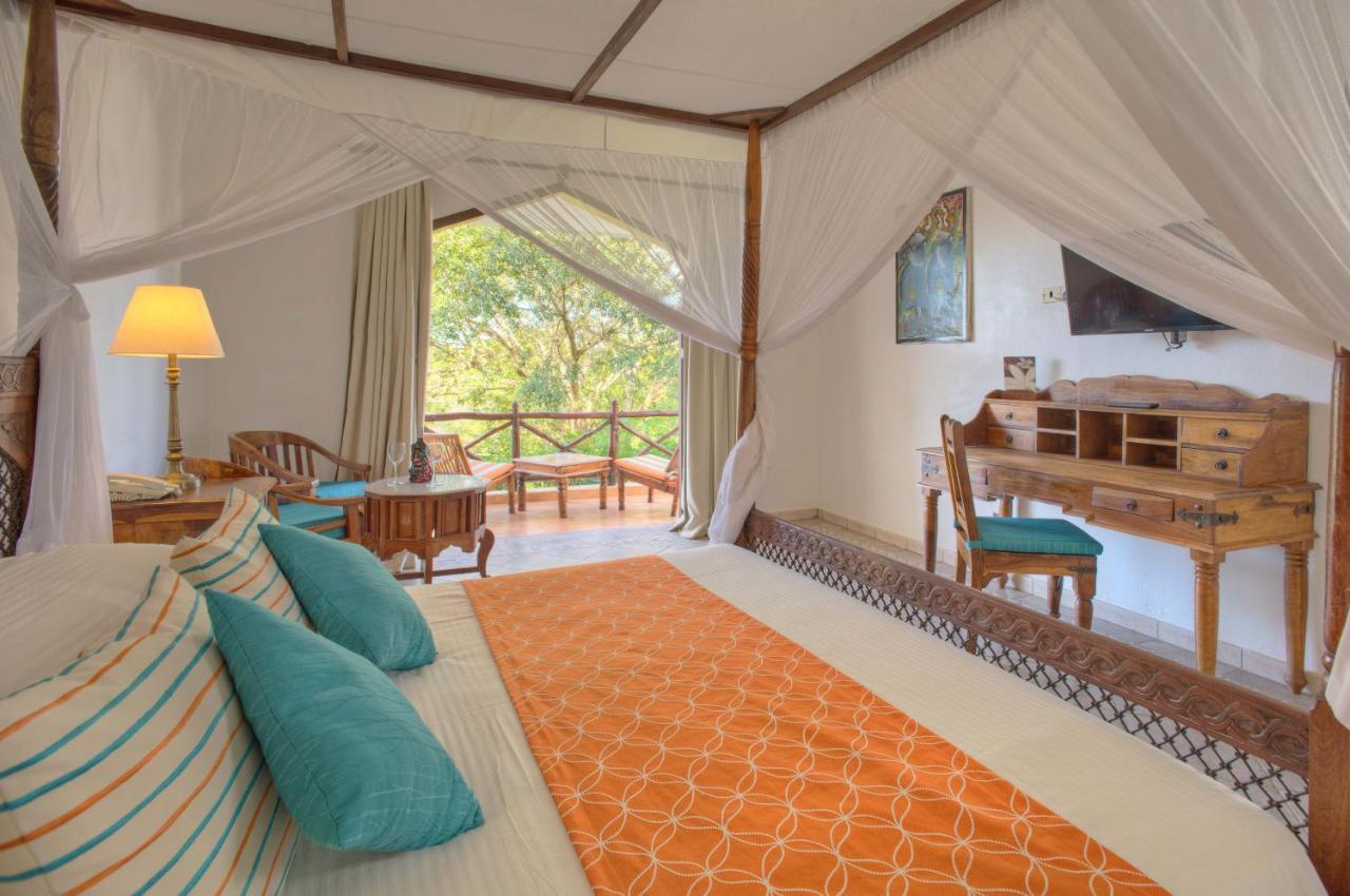 Bluebay Beach Resort & Spa Kiwengwa  Esterno foto