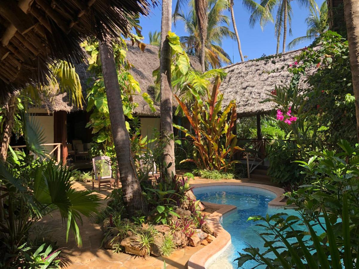 Bluebay Beach Resort & Spa Kiwengwa  Esterno foto
