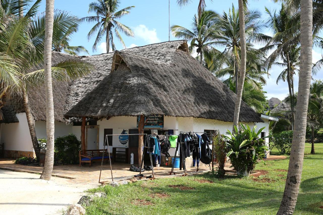 Bluebay Beach Resort & Spa Kiwengwa  Esterno foto