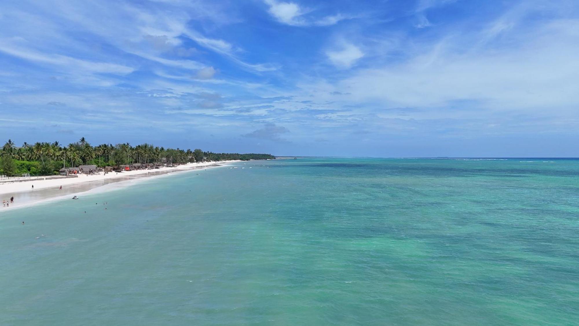 Bluebay Beach Resort & Spa Kiwengwa  Esterno foto
