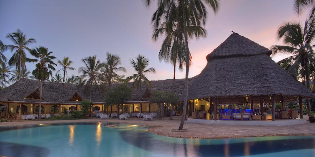 Bluebay Beach Resort & Spa Kiwengwa  Esterno foto