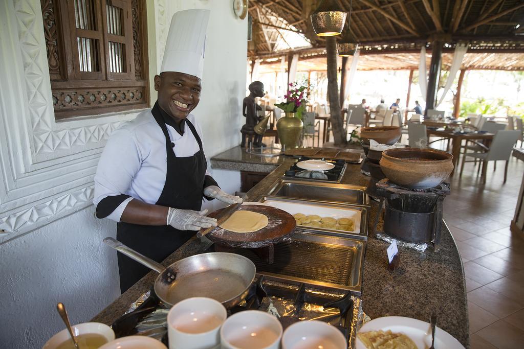 Bluebay Beach Resort & Spa Kiwengwa  Esterno foto